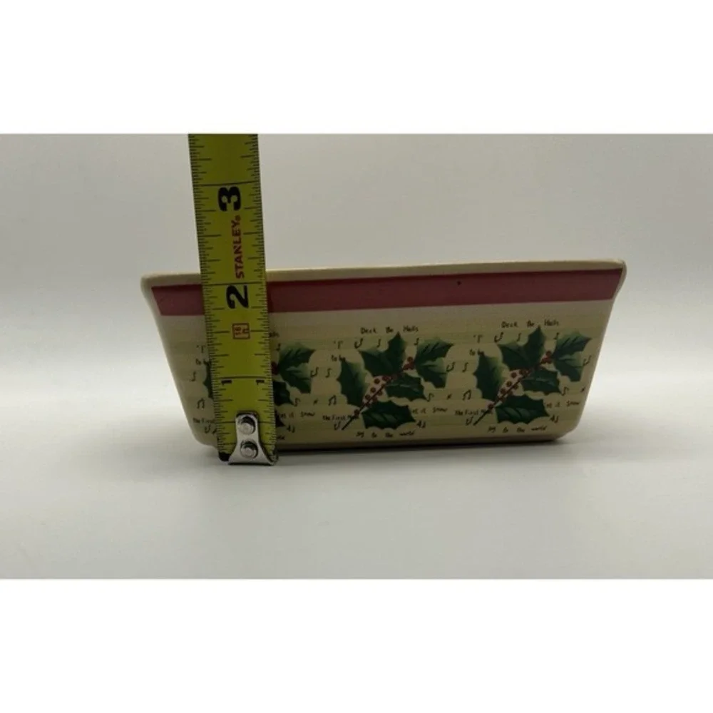 Holly Leaf Mini Loaf‎ Pan Garden Ridge Christmas Pan